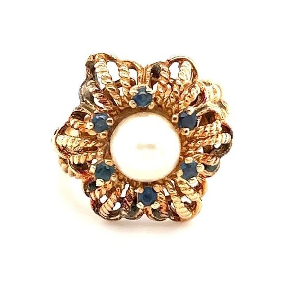 No brand / Not sure Jewelry - 10k Vintage Flower Shaped Pearl Surrounded With Blue Sapphires Ring